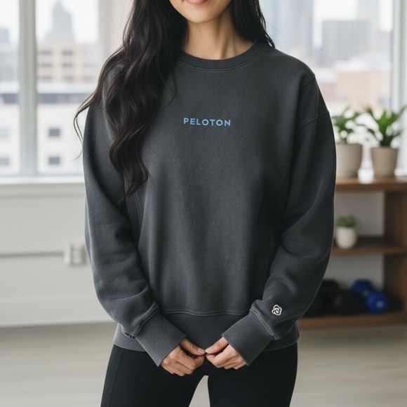 Peloton Women's Crew Neck Black Pullover Logo Athletic Athleisure Sweatshirt L - Picture 1 of 8